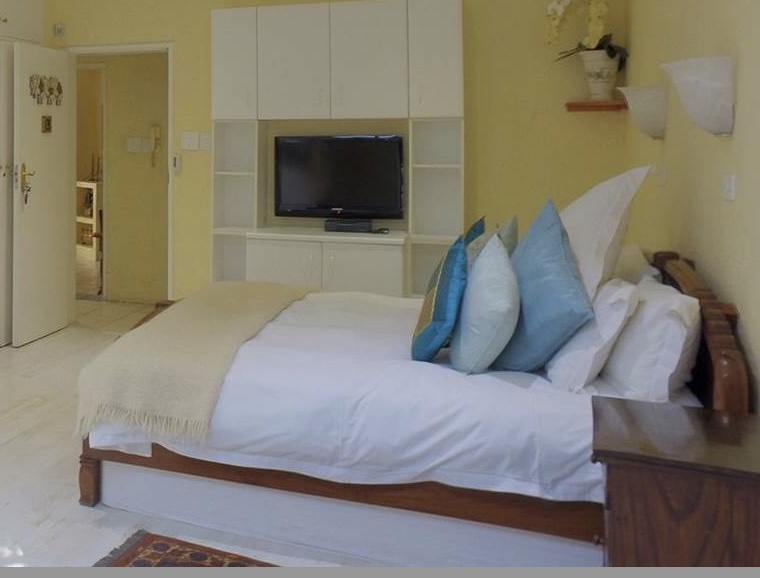 Deluxe Double Room at Annabel's
